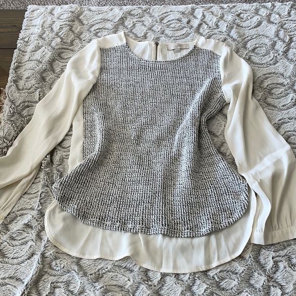 LOFT Tops - ♥️ Loft long sleeve top